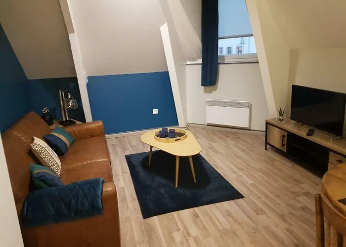 Monsigny * بولون-سور-مير